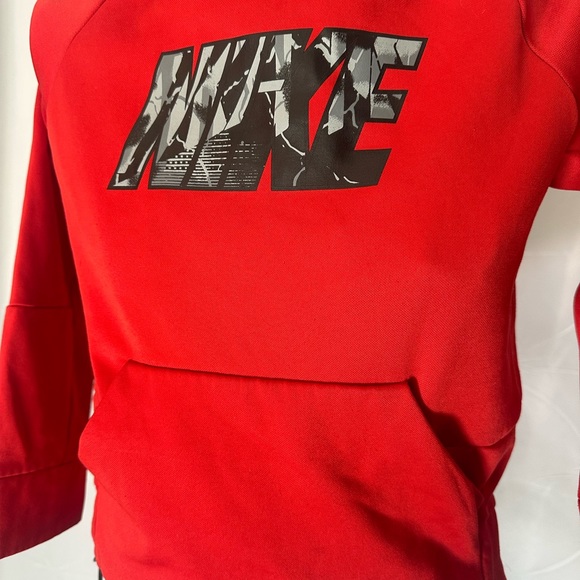 Nike pullover size small Dri-fit - Picture 2 of 4